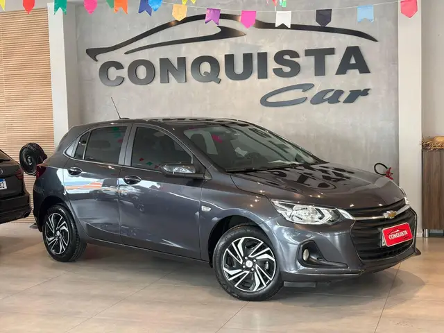 Carro Chevrolet Onix 2025 LT 1.0