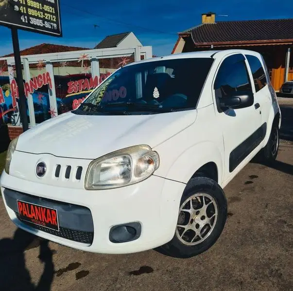 Carro Fiat Uno 2014 Vivace 1.0 8V (Flex) 2p