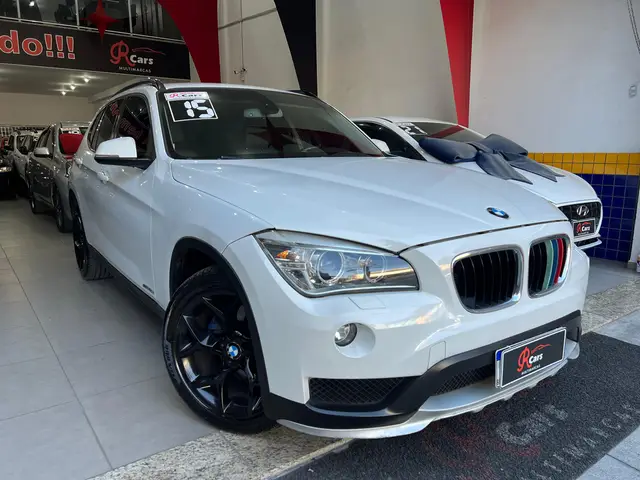 Carro BMW X1 2015 2.0 sDrive20i Activeflex