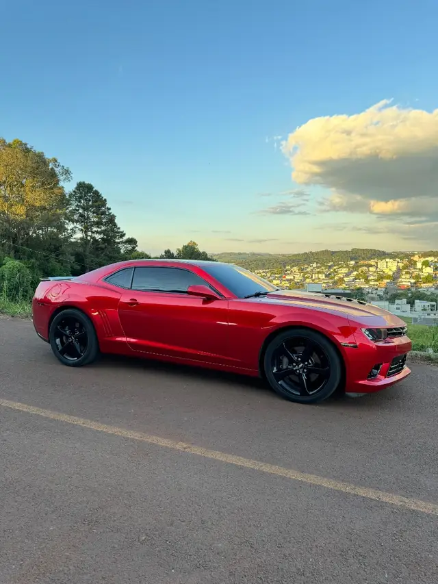 Carro Chevrolet Camaro 2014 SS 6.2