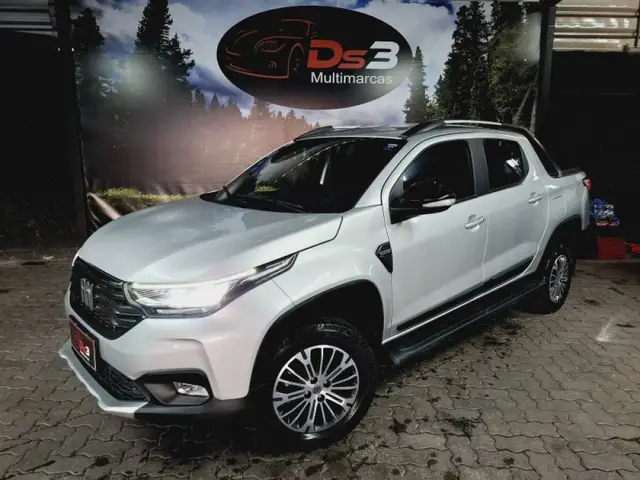 Carro Fiat Strada 2023 Ranch 1.3 Flex 8V CD Aut.