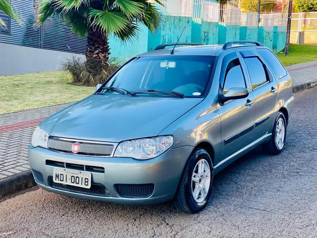 Carro Fiat Palio Weekend 2005 HLX 1.8 8V (Flex)