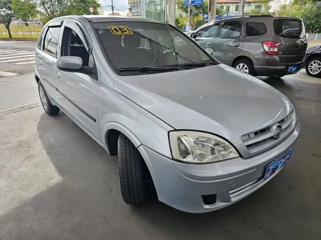 Carro Chevrolet Corsa Hatch 2003 1.0 8V