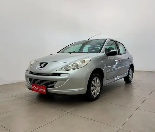 Carro Peugeot 207 2013 Hatch XR 1.4 8V (flex) 4p