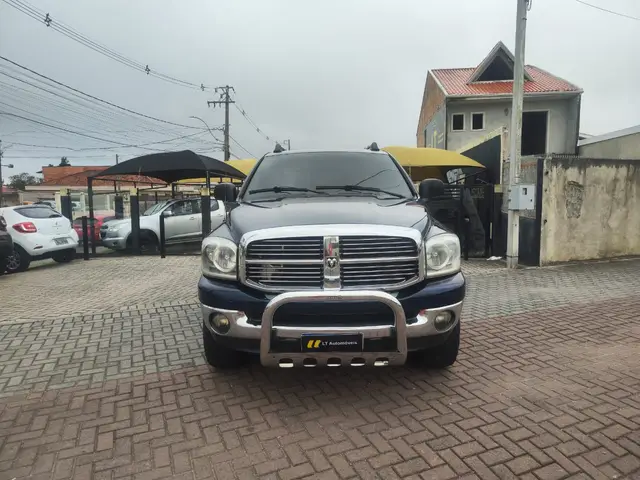 Carro Dodge RAM 2009 2500 Heavy Duty SLT CD 5.9