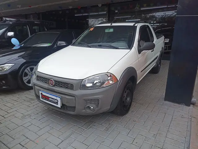 Carro Fiat Strada 2016 Working 1.4 (Flex) (Cabine Estendida)