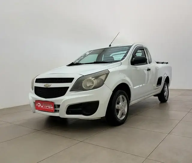 Carro Chevrolet Montana 2014 LS 1.4 (Flex)