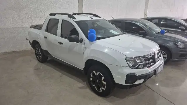 Carro Renault Oroch 2023 Pro 1.6 (Flex)