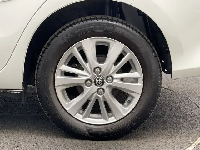 Carro Toyota Yaris 2019 1.3 XL (Flex)
