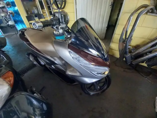 Moto Honda PCX 150 2022 DLX