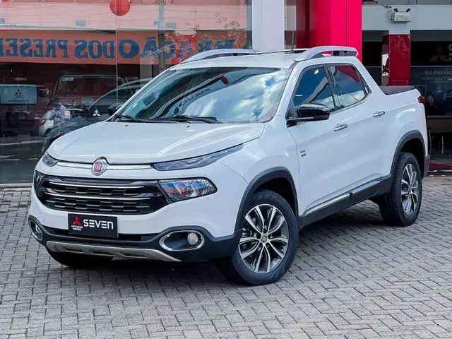 Carro Fiat Toro 2019 Volcano 2.0 diesel AT9 4x4