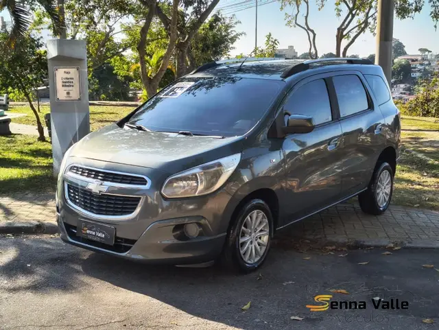 Carro Chevrolet Spin 2014 LT 5S 1.8 (Aut) (Flex)