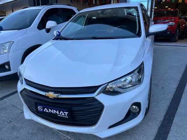 Carro Chevrolet Onix 2023 1.0