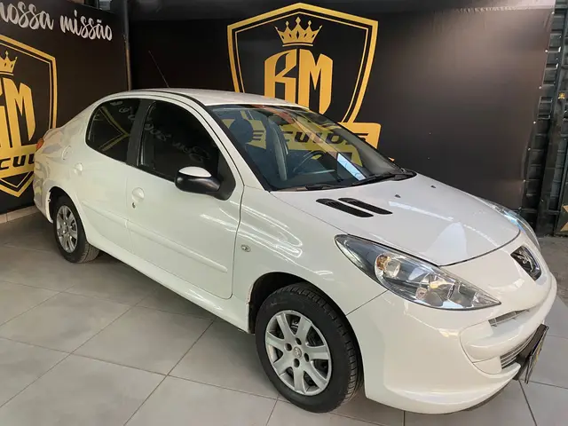 Carro Peugeot 207 Sedan 2013 207 Passion XR 1.4 8V (flex)