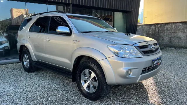 Carro Toyota Hilux SW4 2006 SRV 4x4 3.0 Turbo  (aut)