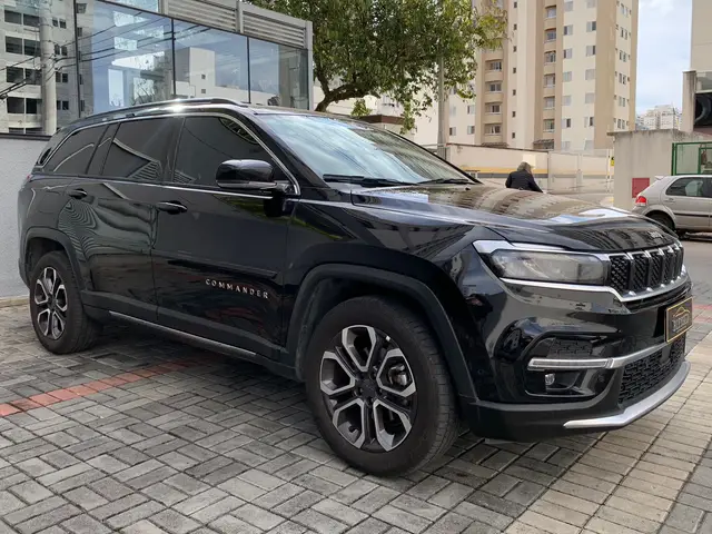 Carro Jeep Commander 2023 Limited 1.3 T270