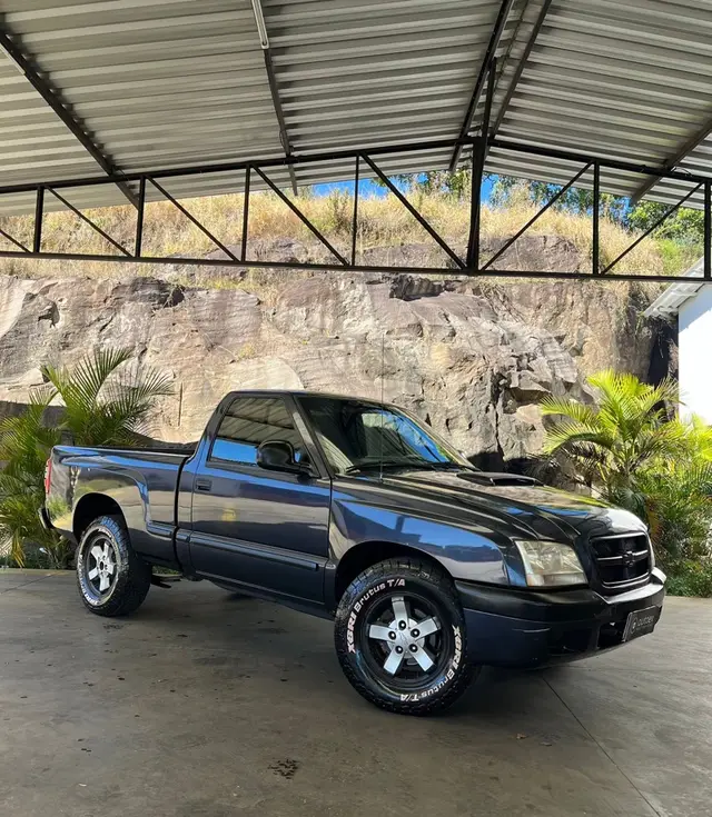 Carro Chevrolet S10 Cabine Simples 2006 S10 Colina 4x2 2.8 Turbo Electronic (Cab Simples)