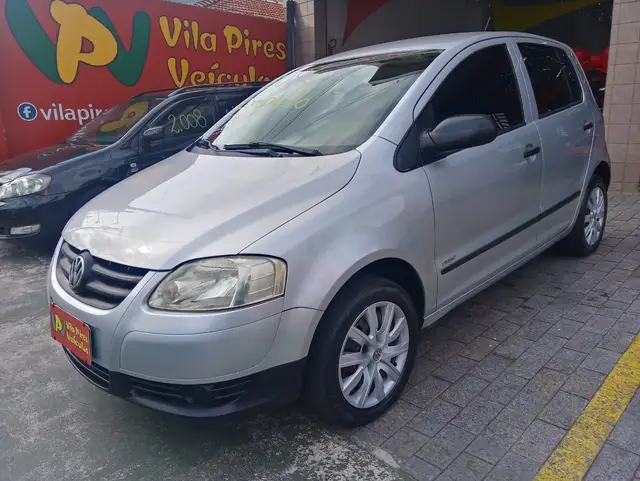 Carro Volkswagen Fox 2009 1.0 8V (Flex) 4p