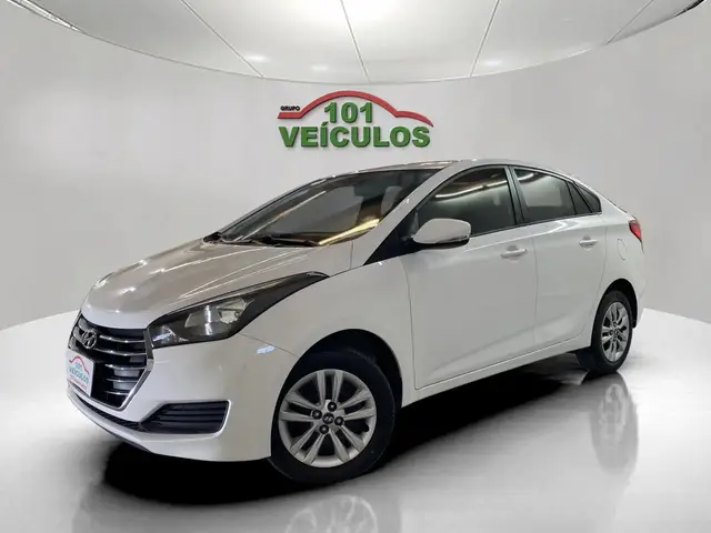 Carro Hyundai HB20S 2018 1.6 Comfort Plus (Flex)