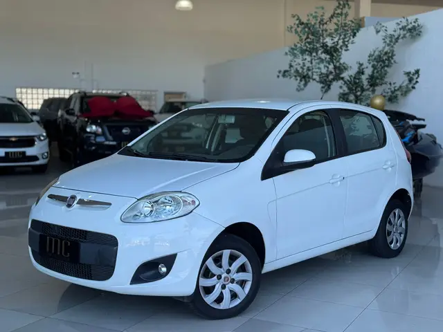 Carro Fiat Palio 2014 Attractive 1.0 Evo (Flex)