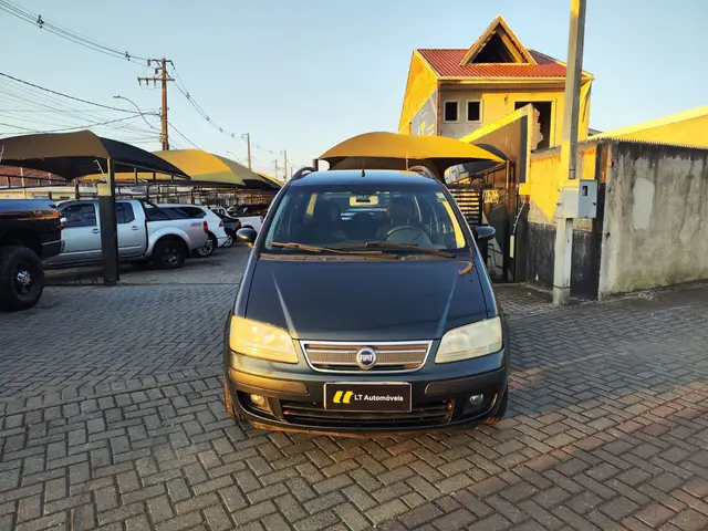 Carro Fiat Idea 2008 ELX 1.4 (Flex)