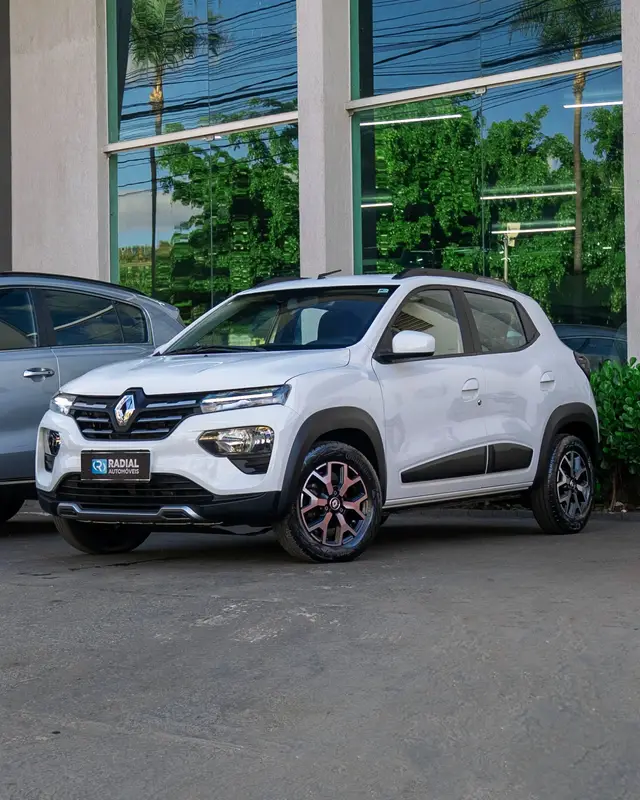 Carro Renault Kwid 2023 Outsider 1.0 12v SCe (Flex)
