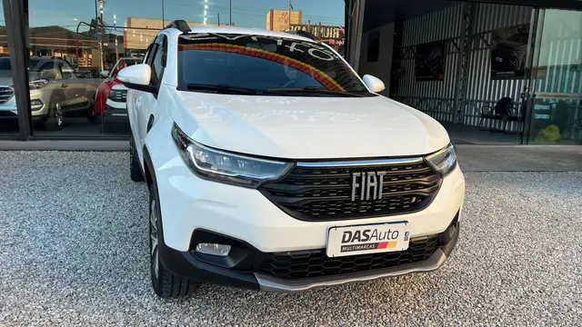 Carro Fiat Strada 2022 Volcano 1.3 CD (Flex)