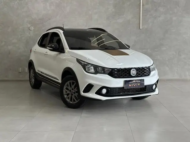 Carro Fiat Argo 2020 1.3 Trekking (Flex)