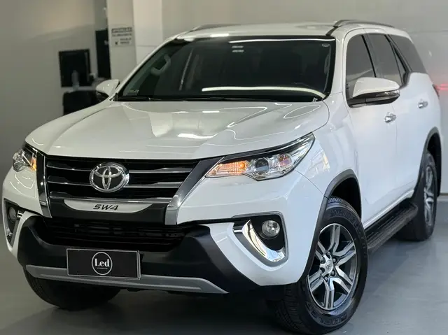 Carro Toyota SW4 2018 2.7 SRV 7L 4x2 (Aut) (Flex)