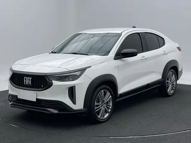 Carro Fiat Fastback 2024 Turbo 200