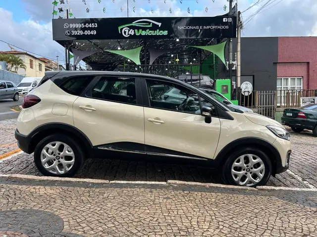 Carro Renault Captur 2019 Life 1.6 16v SCe CVT (Flex)