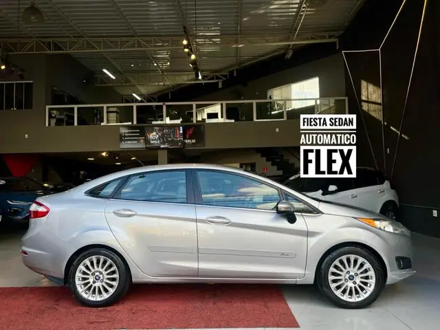 Carro Ford New Fiesta Hatch 2014 New Fiesta Titanium 1.6 16V