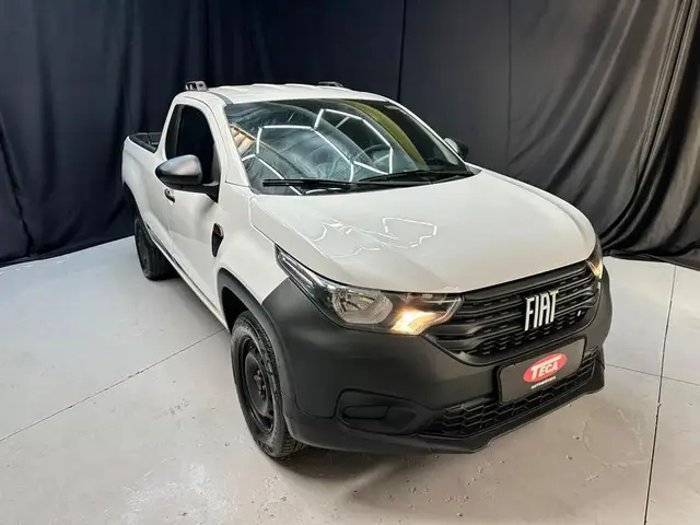 Carro Fiat Strada 2023 Endurance 1.4 Cabine Plus (Flex)