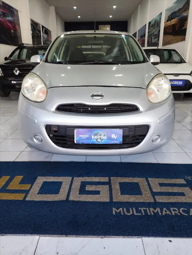 Carro Nissan March 2013 1.0 16V S (Flex)