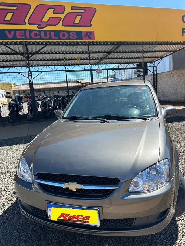 Carro Chevrolet Classic 2015 LS 1.0 VHCE (Flex)