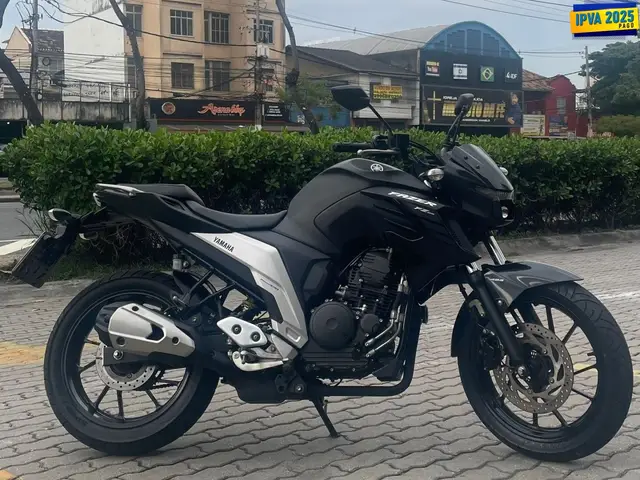 Moto Yamaha Fazer FZ25 2023 Flex