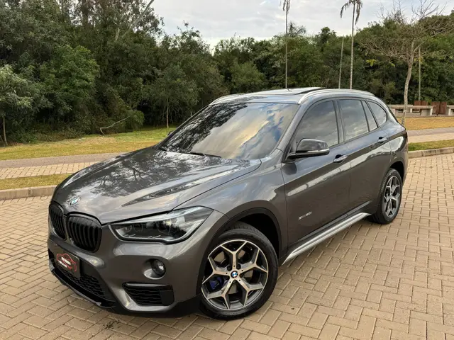 Carro BMW X1 2018 2.0 sDrive20i X-Line ActiveFlex