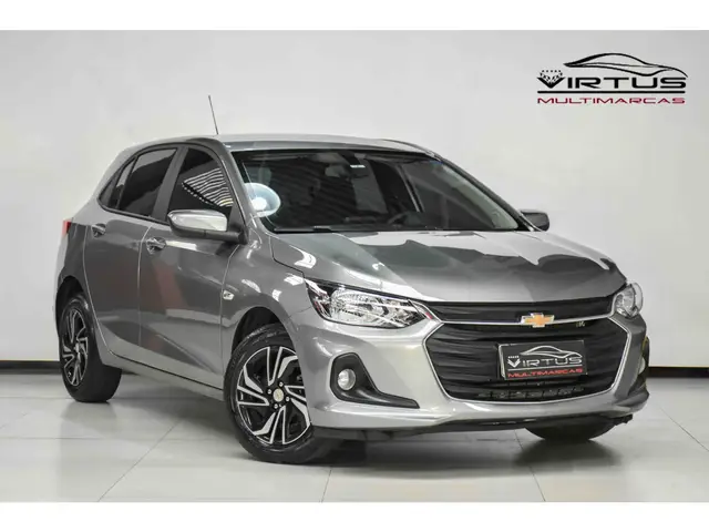 Carro Chevrolet Onix Plus 2024 LT 1.0