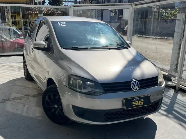 Carro Volkswagen Fox 2012 1.0 VHT (Flex) 4p