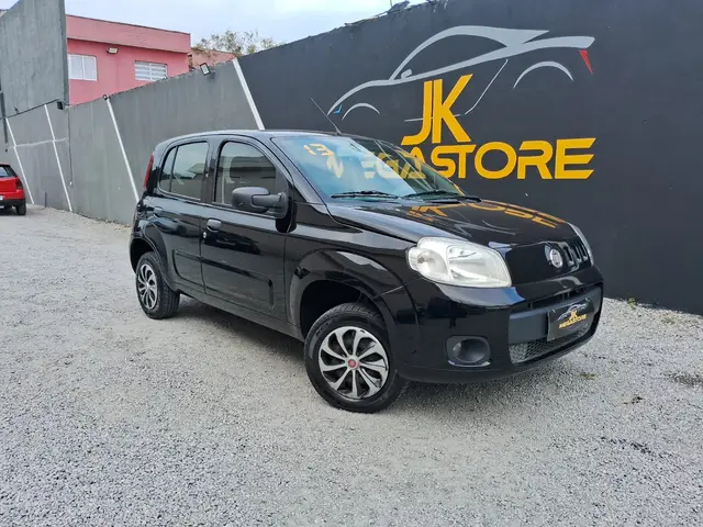 Carro Fiat Uno 2013 Vivace Italia 1.0 8V (Flex) 4p