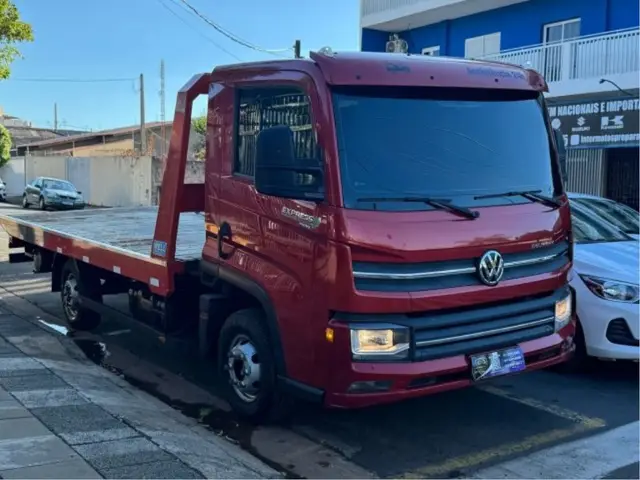 Caminhão Volkswagen Express 2022 DRC 4X2 2p (diesel) (E5)