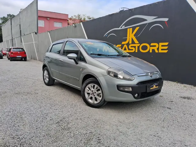 Carro Fiat Punto 2016 Attractive 1.4 (Flex)