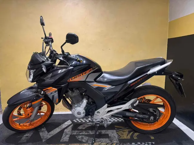 Moto Honda CB 250F Twister 2021 (ABS)