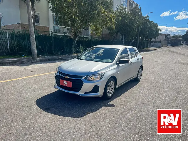 Carro Chevrolet Onix 2023 1.0 Turbo (Aut.)