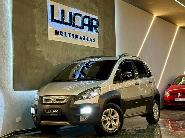 Carro Fiat Idea 2012 Adventure 1.8 16V E.TorQ Dualogic (Flex)