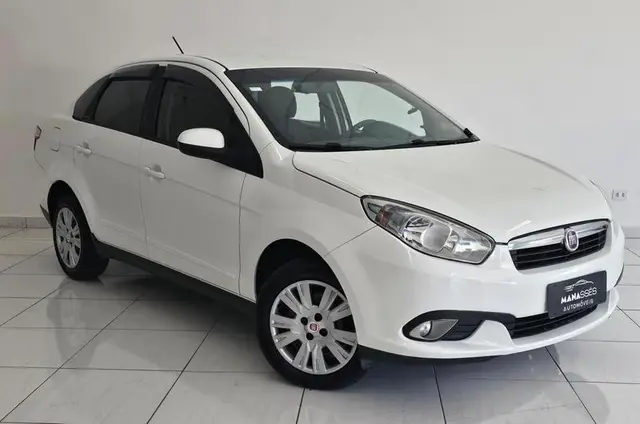 Carro Fiat Grand Siena 2016 Evo Attractive 1.4 8V (Flex)
