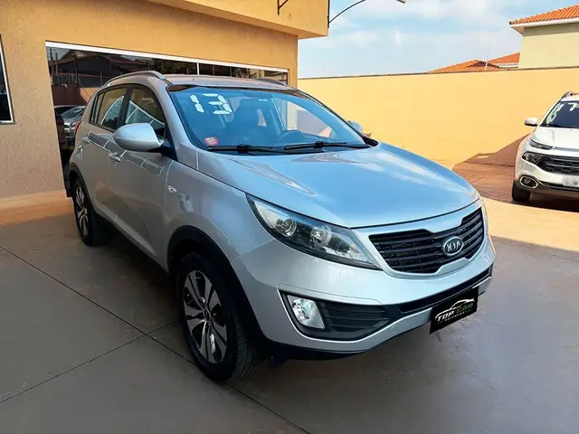 Carro Kia Sportage 2013 LX 2.0 4X2 (Flex) P525