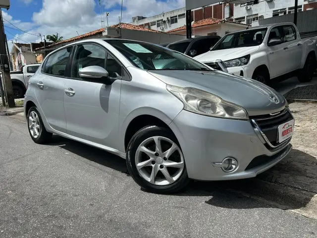 Carro Peugeot 208 2015 Active Pack 1.6 16V (Flex) (Aut)