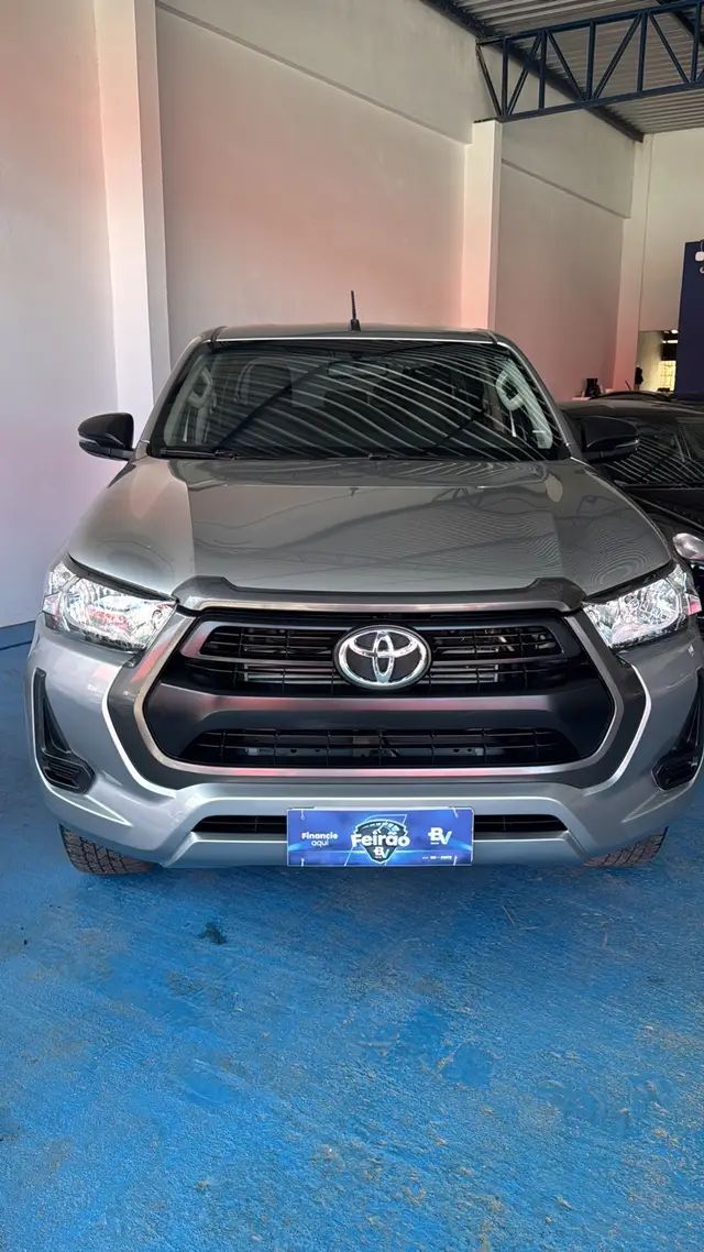 Carro Toyota Hilux Cabine Dupla 2021 STD Power Pack 2.8 TDI CD 4x4