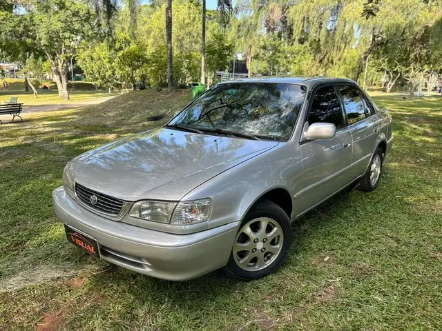 Carro Toyota Corolla 2002 Sedan SEG 1.8 16V (aut)